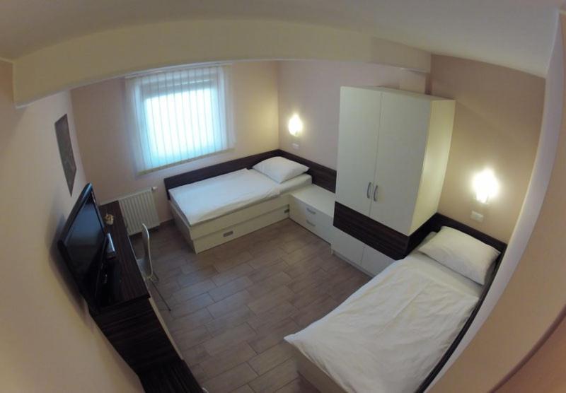 Hostal Badia Altopascio Zewnętrze zdjęcie