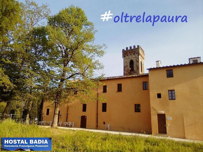 Hostal Badia Altopascio Zewnętrze zdjęcie